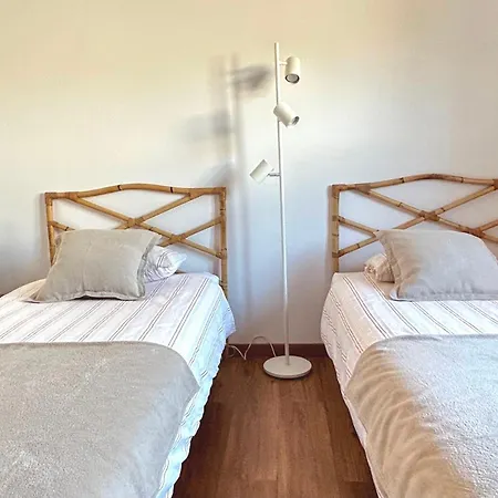 Villa Family House, Sea View, Pool, Near Sintra *