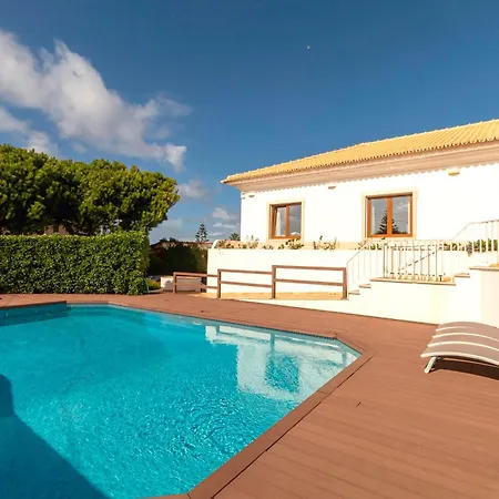 Family House, Sea View, Pool, Near Sintra Villa
