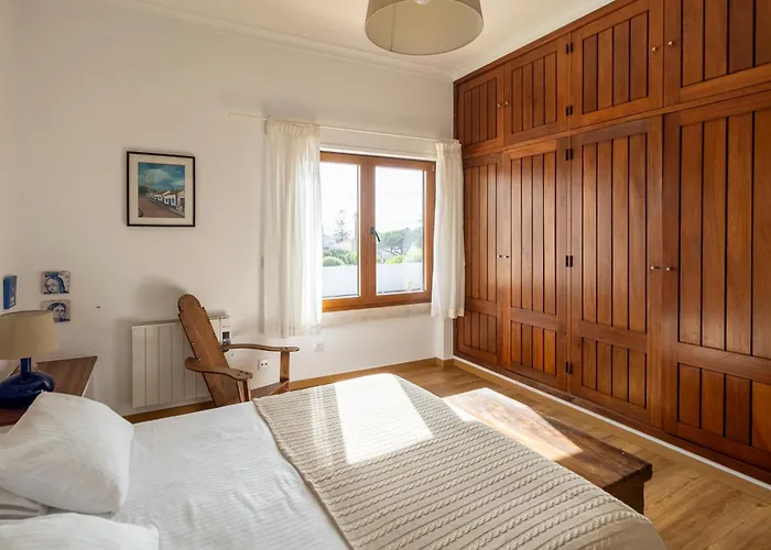 Family House, Sea View, Pool, Near Sintra