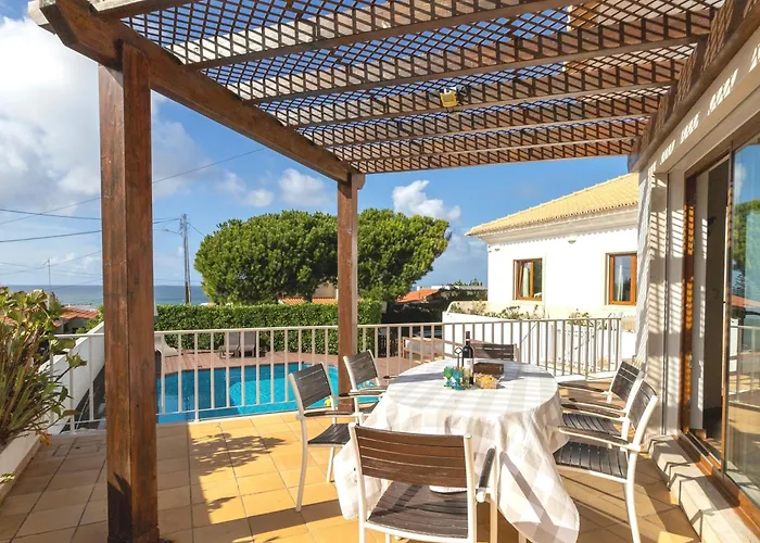 Family House, Sea View, Pool, Near Sintra *
