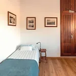 Family House, Sea View, Pool, Near Sintra Colares