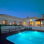 Family House, Sea View, Pool, Near Sintra * Colares