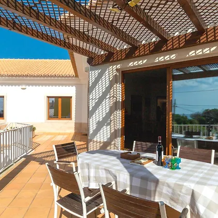Villa House, Pool Child Friendly