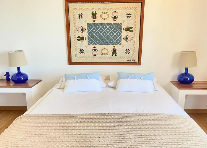 וילה Family House, Sea View, Pool, Near Sintra