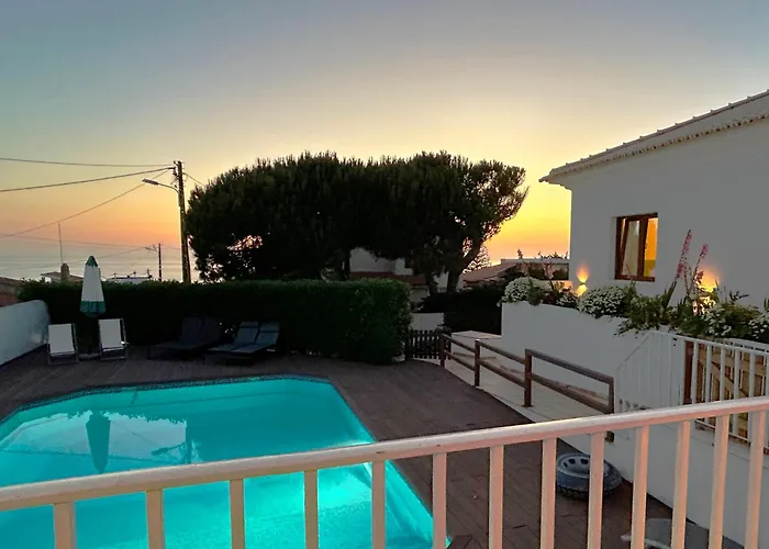 Family House, Sea View, Pool, Near Sintra